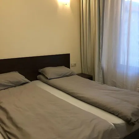 Altitude Mountain Aspen At Gondola *