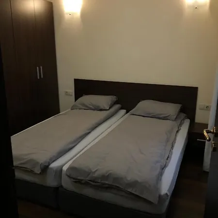 Altitude Mountain Aspen At Gondola *